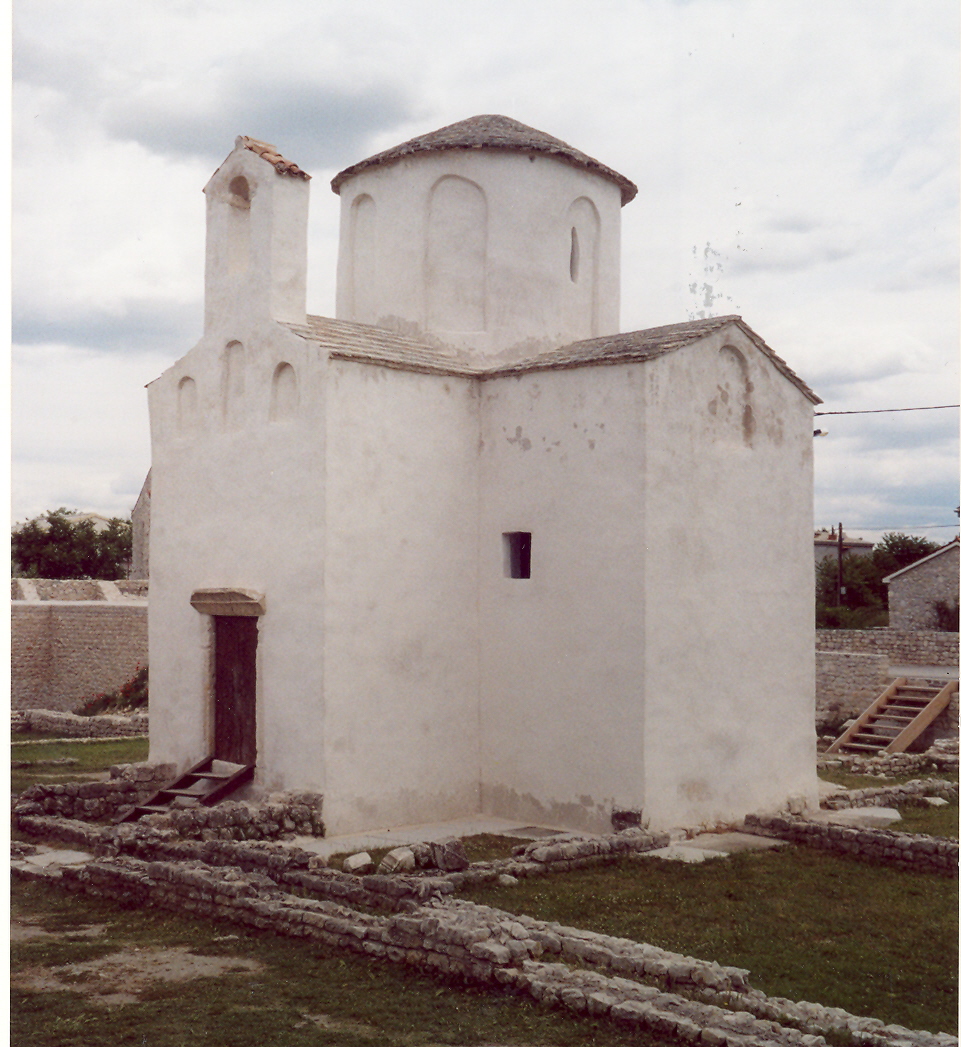 Nona Nin. Chiesa paleo-croata di Santa Croce del IX secolo