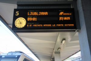 Italia-Slovenia: il treno e gli autobus transfrontalieri