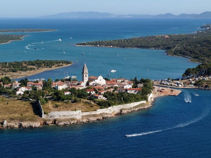 Rinvenuta a Ossero una necropoli romana