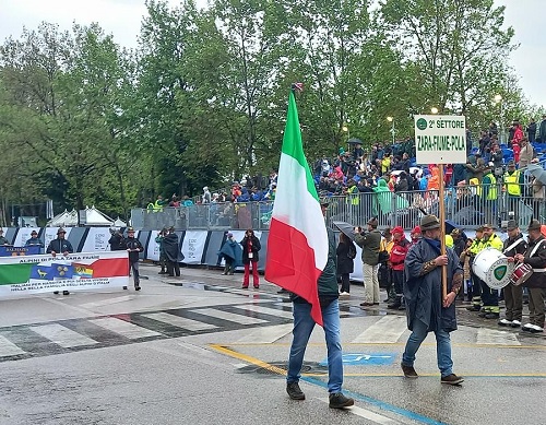 A Udine hanno sfilato anche gli alpini di Pola, Fiume e Zara